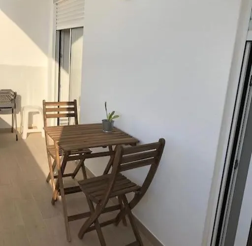 Apartamento T2 Montegordo Entrada